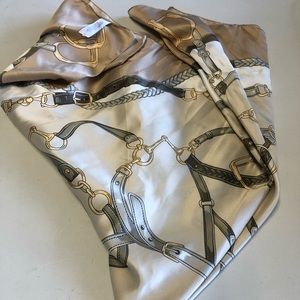 Long Fattorseta Italy Horse bridle Women's Scarf 35”x35” Beautiful Color N Cond.
